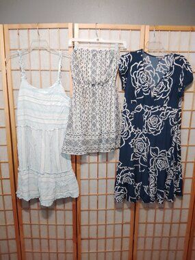 3/$20 LOT OF DRESSES SLEEVELESS FLORAL STRETCH ABERCROMBIE & FITCH-WOMENS SIZE L